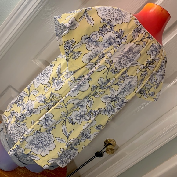 ST. JOHN’S BAY Floral Top - Picture 6 of 12